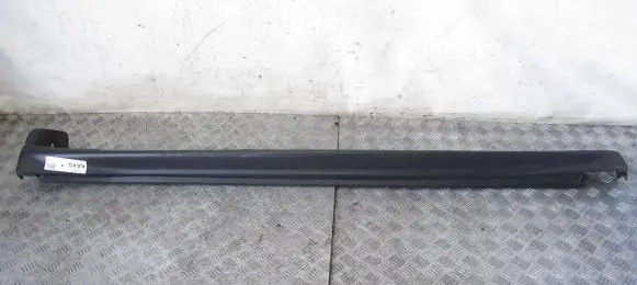 Nissan Juke I F15 Side skirt front trim 768511KA6A