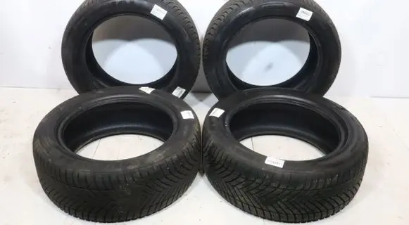 Chevrolet Cruze R17 summer tire 