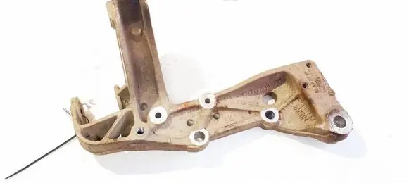 Volkswagen Golf Plus Front lower control arm/wishbone 1k0199296e