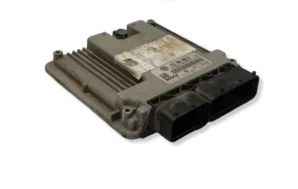 Volkswagen Golf V Engine control unit/module 03C906032R 03C906032C