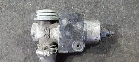 BMW 5 E39 Idle control valve (regulator) 0280140545 1744713