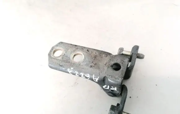Mitsubishi Lancer Front door upper hinge