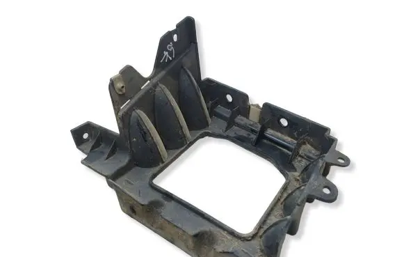 Ford Mustang VI Rear bumper mounting bracket FR3B17E851AD