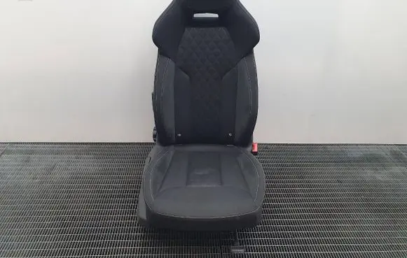 Skoda Kamiq Front passenger seat 