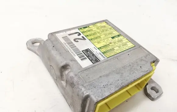 Toyota RAV 4 (XA30) Airbag control unit/module 1523008964