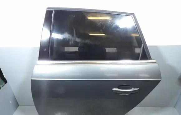 Audi A3 S3 8V Rear door
