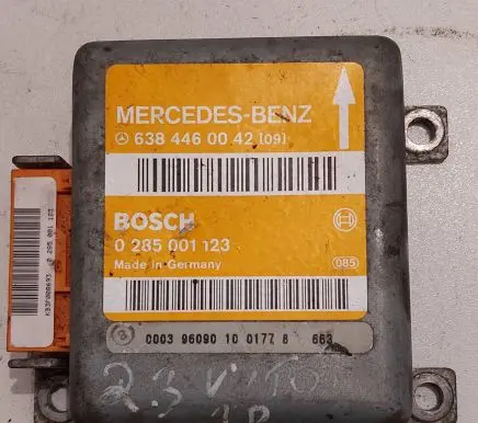 Mercedes-Benz Vito Viano W638 Airbag control unit/module 6384460042 0285001123
