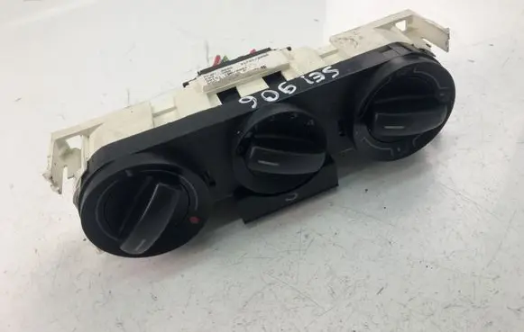 Volkswagen Polo IV 9N3 Climate control unit 6Q0819045P