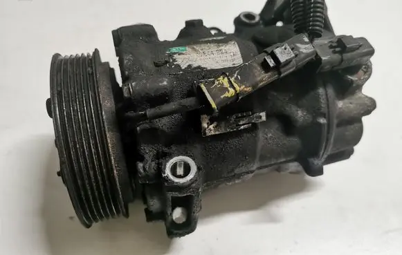 Citroen C4 I Air conditioning (A/C) compressor (pump) 9684432480