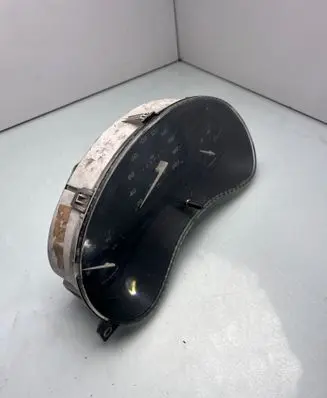 Opel Corsa B Speedometer (instrument cluster) 87001296 90386325