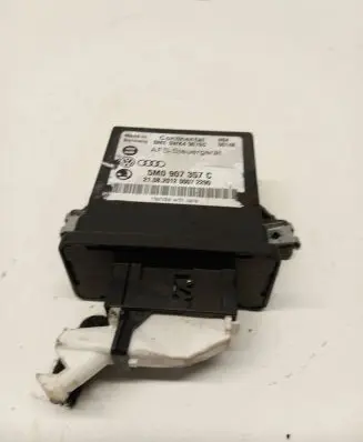 Skoda Superb B6 (3T) Light module LCM 5M0907357C 00072290 21082012