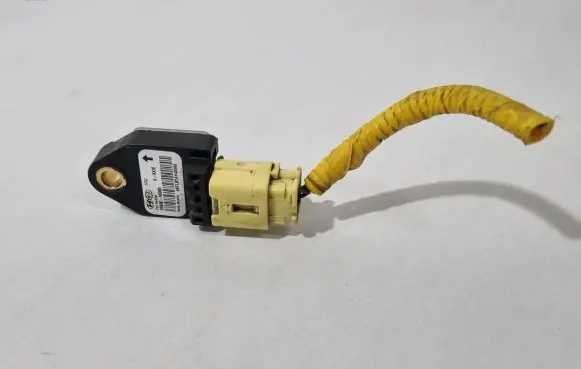 KIA Ceed Airbag deployment crash/impact sensor 95930A6000 A6FLBYAY40599