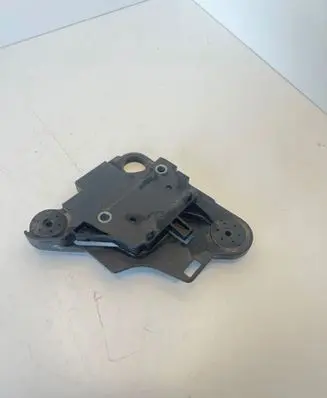 Volkswagen Tiguan ABS pump bracket 5Q0614235