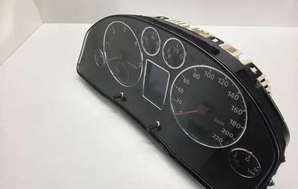 Audi A4 S4 B5 8D Speedometer (instrument cluster) 8D0919034E