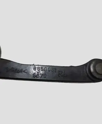 Volvo XC90 Rear door check strap stopper 8650061