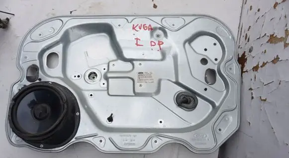 Mazda MX-30 Front door window regulator with motor