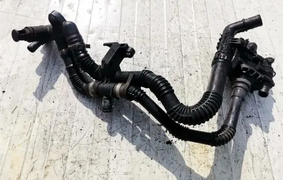 Volvo S40 Engine coolant pipe/hose 9647767180