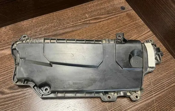 Renault Master III Engine cover (trim) 8200805844 76322LS