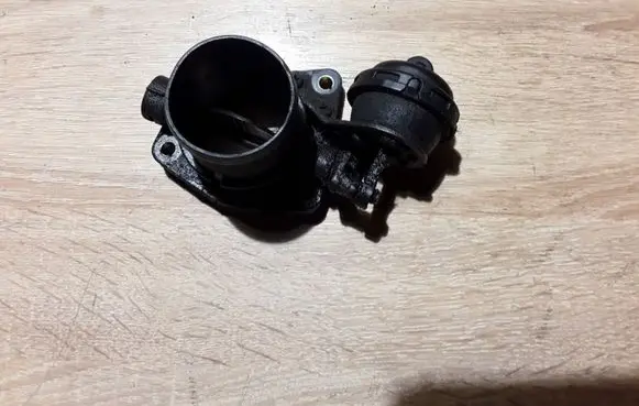 Nissan Primera Engine shut-off valve 1123