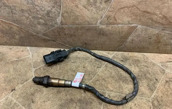 BMW 3 E92 E93 Lambda probe sensor 7539123