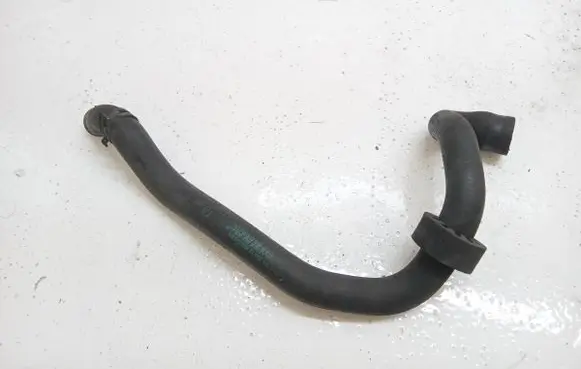 Mercedes-Benz C W204 Engine coolant pipe/hose A2048301896