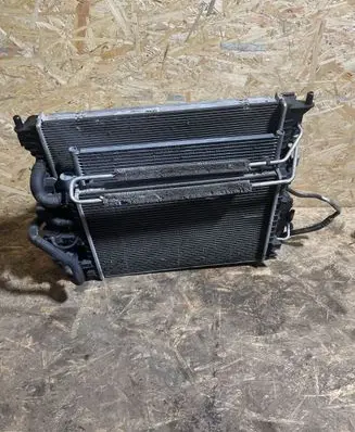 Jaguar XF Radiator set 8MK376792331 70824291 CR1929000P