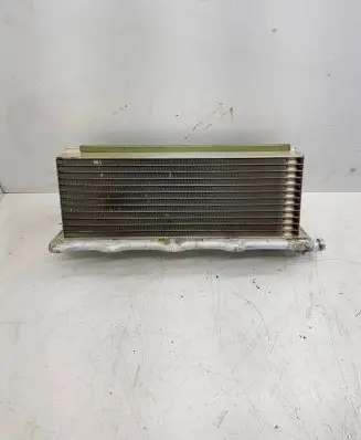 Volkswagen Tiguan Intercooler radiator 04E145749B