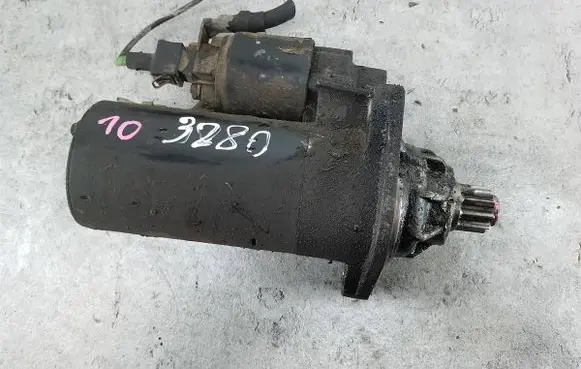 Volkswagen Golf IV Starter motor