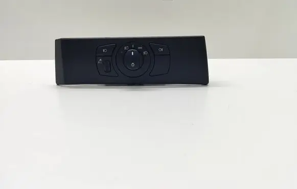 BMW 5 E60 E61 Light switch 6953735 695373501 33290403