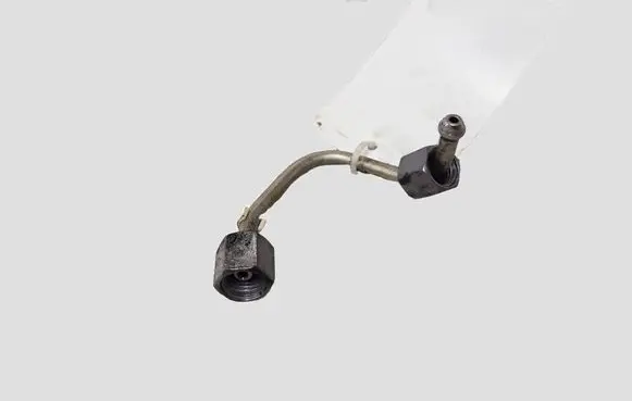 Citroen C5 Fuel injector supply line/pipe