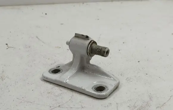 Mercedes-Benz Sprinter W906 Front door upper hinge