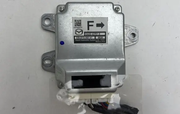 Mazda CX-5 Engine bonnet/hood hinges KA0G437E1