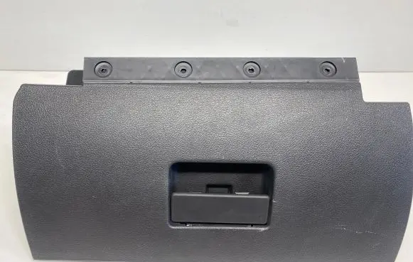 Ford Mustang V Glove box AR3X6306015A 44ZG2679
