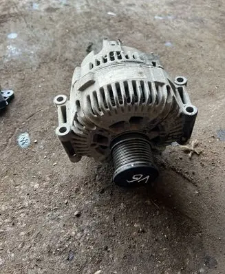 Mercedes-Benz E W211 Generator/alternator 440053
