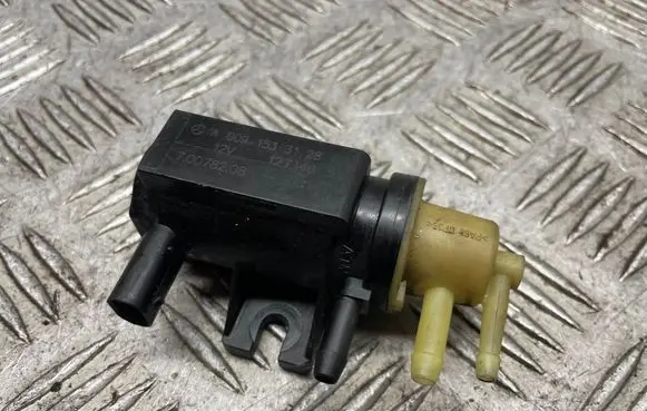 Mercedes-Benz C W204 Turbo solenoid valve A0091533128