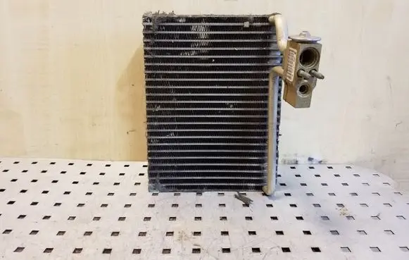 Air conditioning (A/C) radiator (interior)