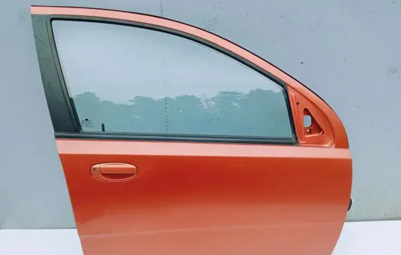 Chevrolet Kalos Front door