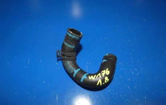 Mercedes-Benz A W176 Engine coolant pipe/hose A6512000882