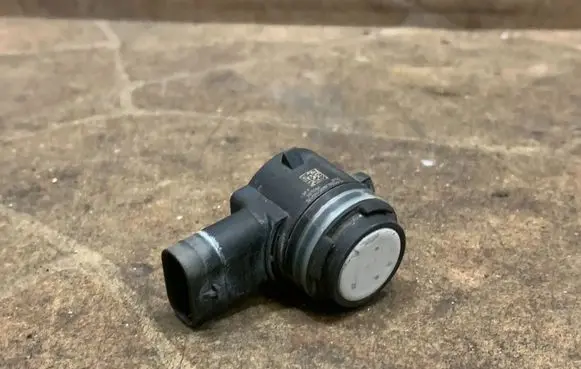 BMW 5 G30 G31 G38 Parking PDC sensor 9283200