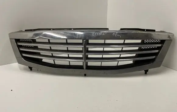 SsangYong Rexton Front grill 7946008000 7946305000