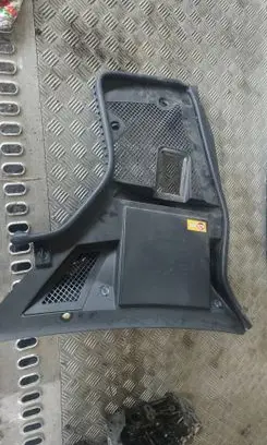 Mercedes-Benz C W205 Wiper trim A2058300603