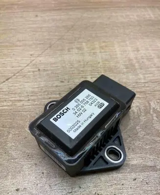 BMW 5 E60 E61 ESP acceleration yaw rate sensor 6758750 0265005266