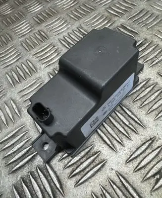 Mercedes-Benz C W205 Voltage converter inverter A2059053414 1930903984101