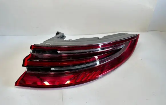Porsche Panamera (971) Rear/tail lights 971945092C