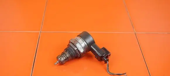 Opel Zafira C Fuel pressure sensor 0281006034 B20DTH