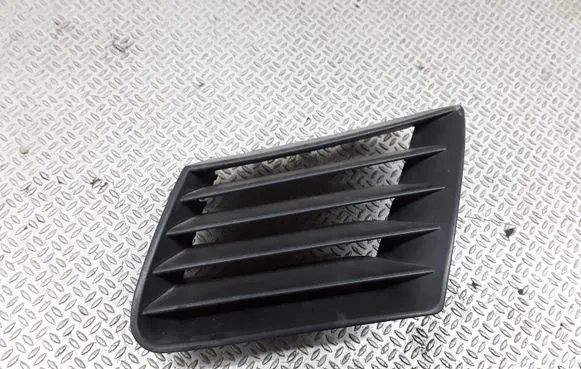 Seat Ibiza III (6L) Front bumper upper radiator grill