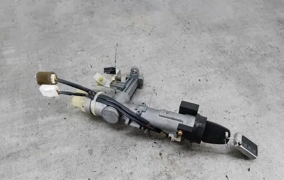 SsangYong Rexton Ignition lock 86970-08100