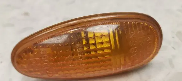 Mitsubishi Pajero Sport I Front fender indicator light 0190093 6R0190093