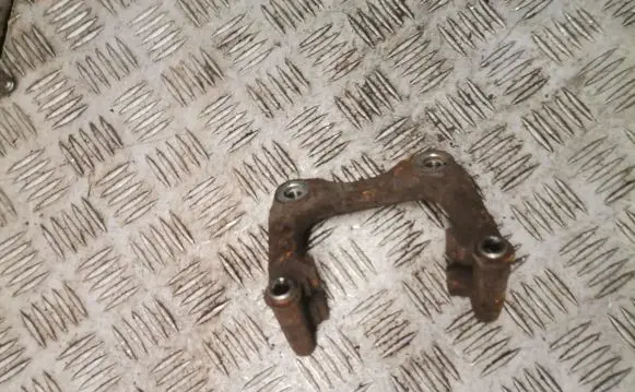 Audi A3 S3 8P Brake caliper pad carrier rear 