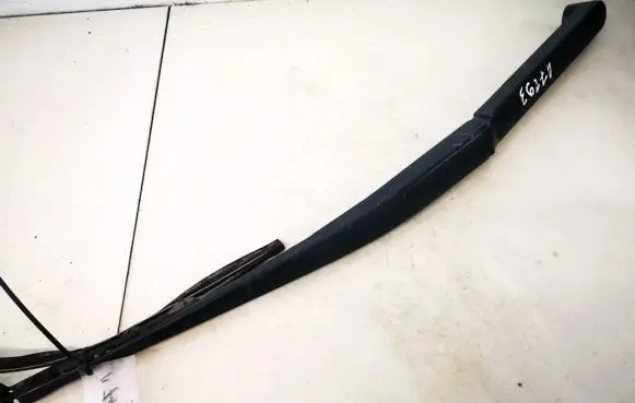 Subaru Legacy Front wiper blade arm